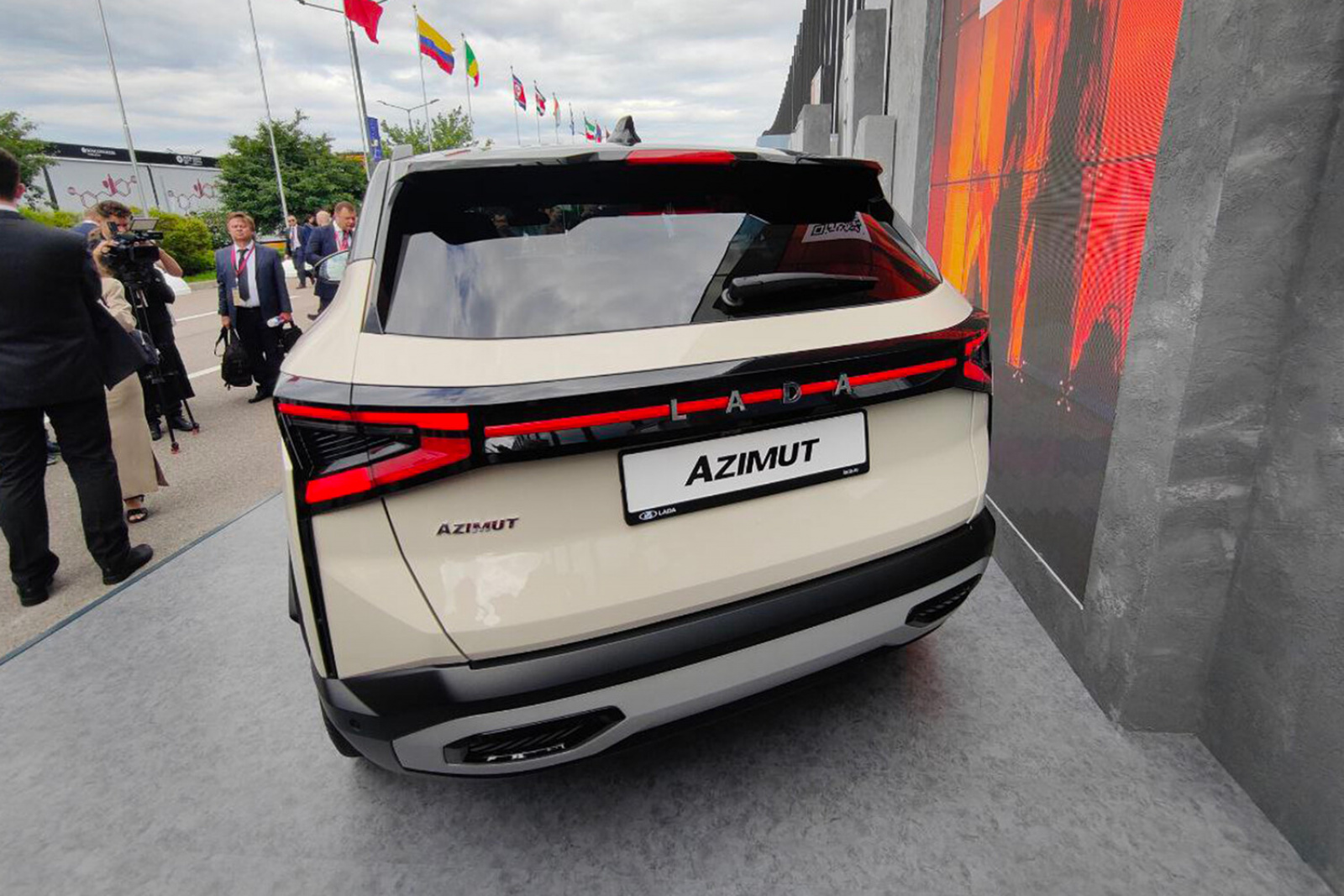 Стильная корма